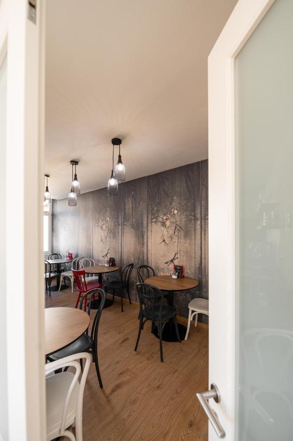 Guesthouse Diwine Meran Exterior foto Interior of the restaurant