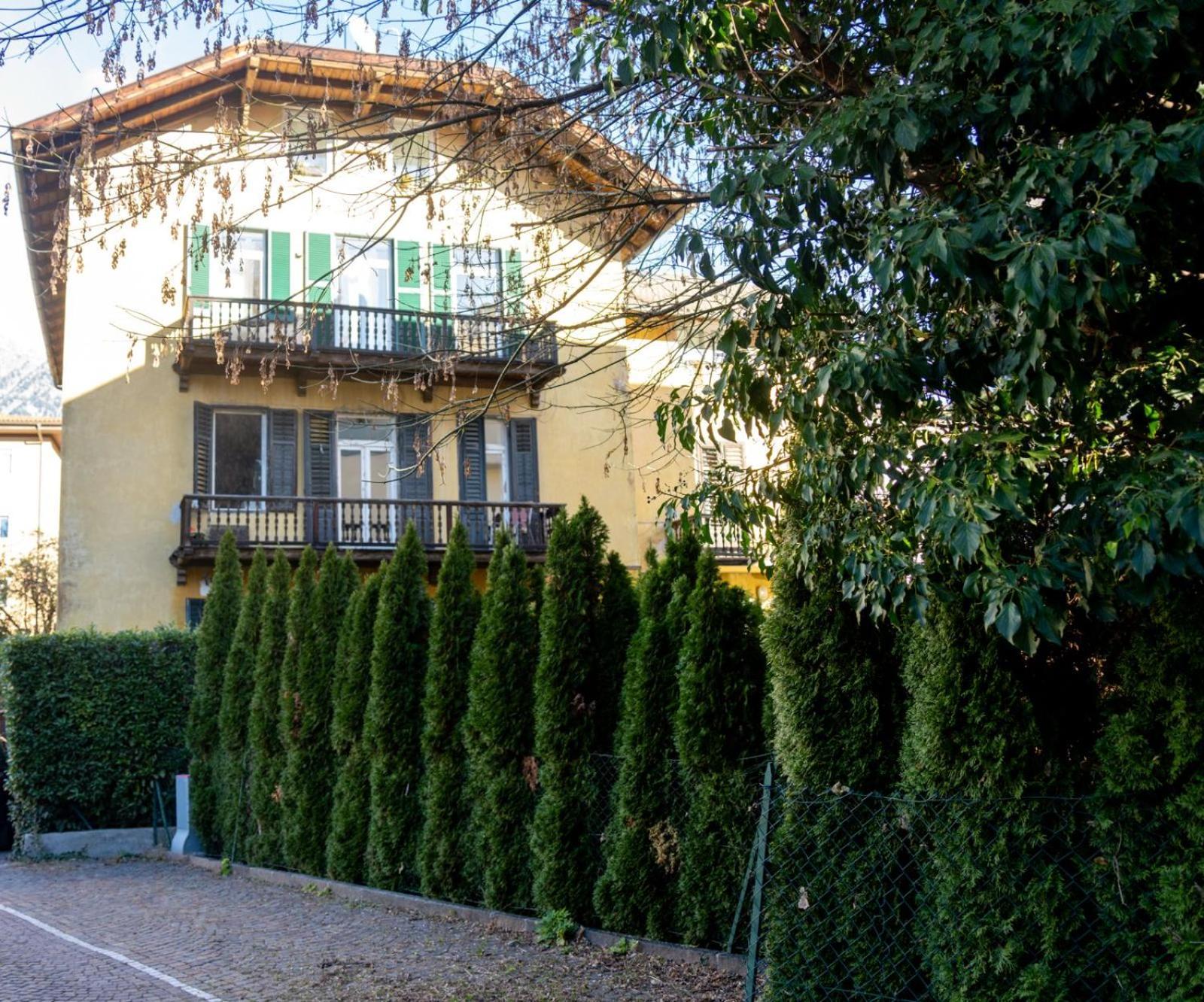 Guesthouse Diwine Meran Exterior foto Villa Confalonieri