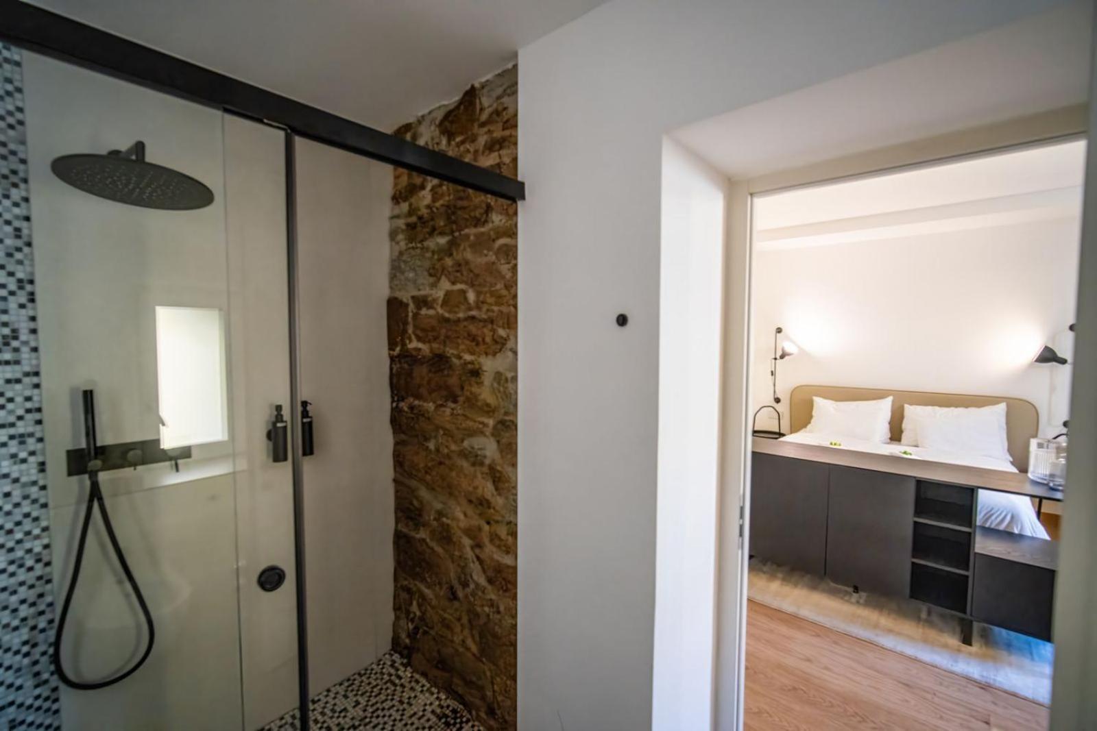 Guesthouse Diwine Meran Exterior foto A room at the hotel