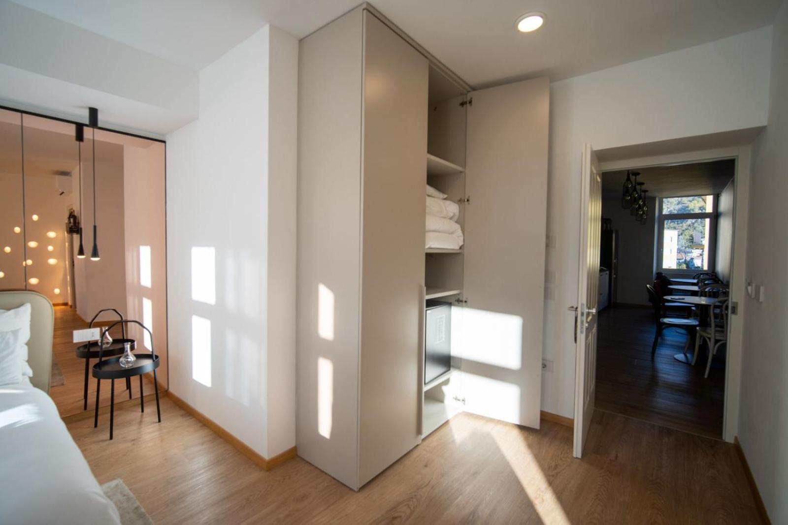 Guesthouse Diwine Meran Exterior foto Interior of a micro apartment in Berlin